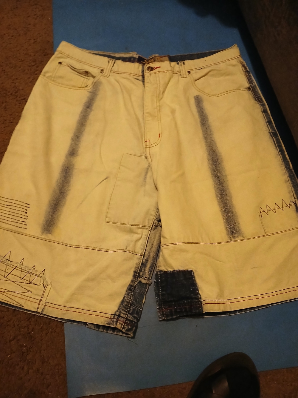 Y2K Brooklyn ExpresMen's Patchwork Cargo Shorts - Size 38 with Blue Accents